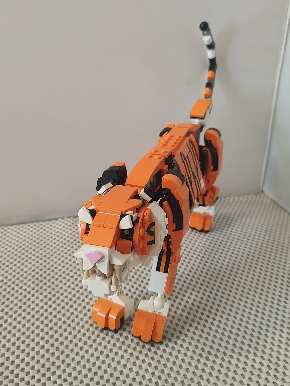 LEGO Creator 31129 Majestic Tiger Building Set As Shown